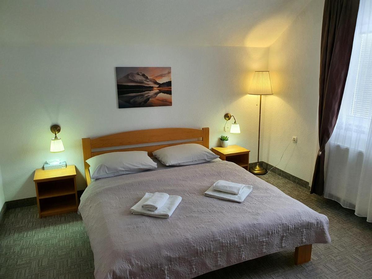 Guesthouse Kovacevic كورينيتسا المظهر الخارجي الصورة