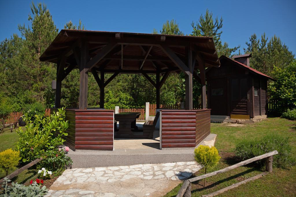 Guesthouse Kovacevic كورينيتسا المظهر الخارجي الصورة