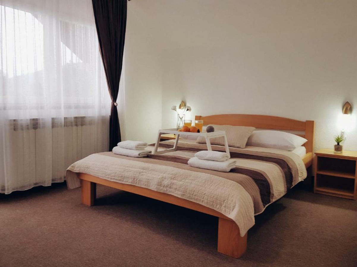 Guesthouse Kovacevic كورينيتسا المظهر الخارجي الصورة